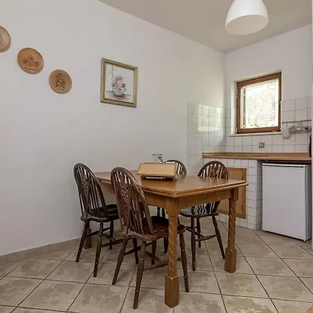 Charming Slovenia Holiday Home On A Vineyard Nyaraló *